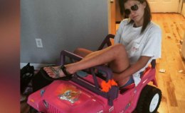 ELLE ROULE EN VOITURE&nbsp;BARBIE