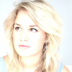 VICTORIA CELESTINE on RADIO SATELLITE